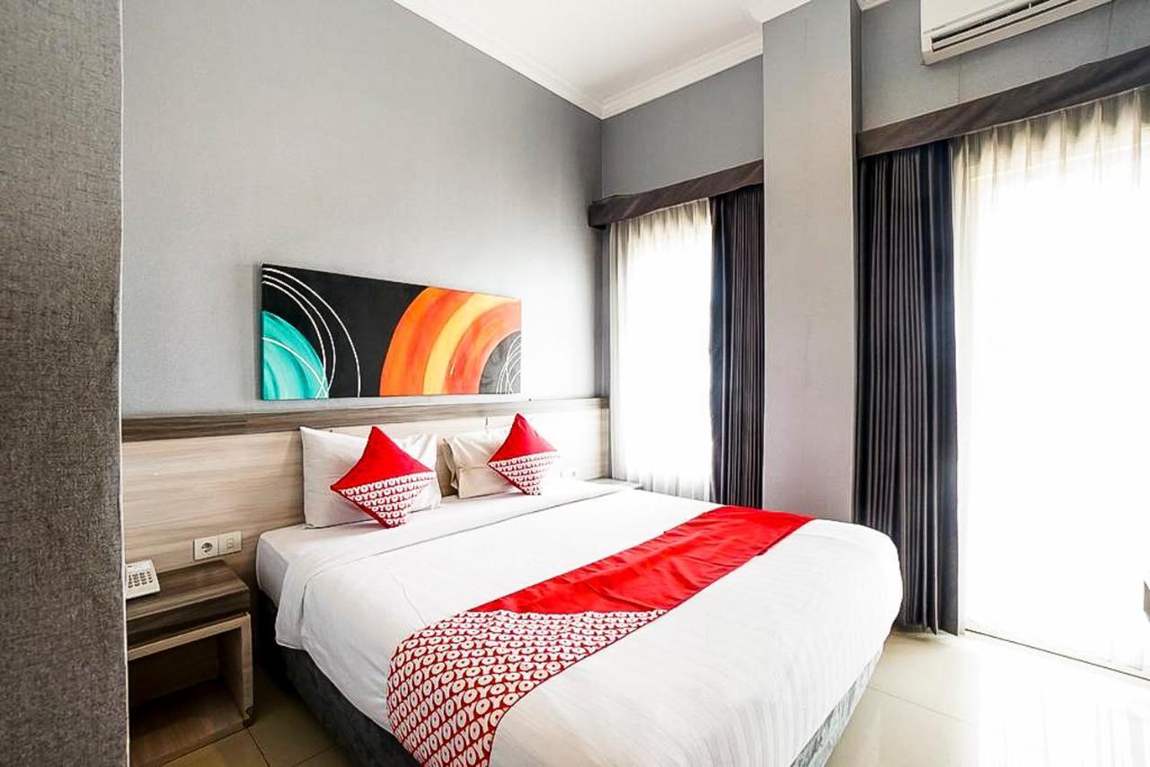 Oyo 289 Hotel Dalwa Syariah Pasuruan Kültér fotó