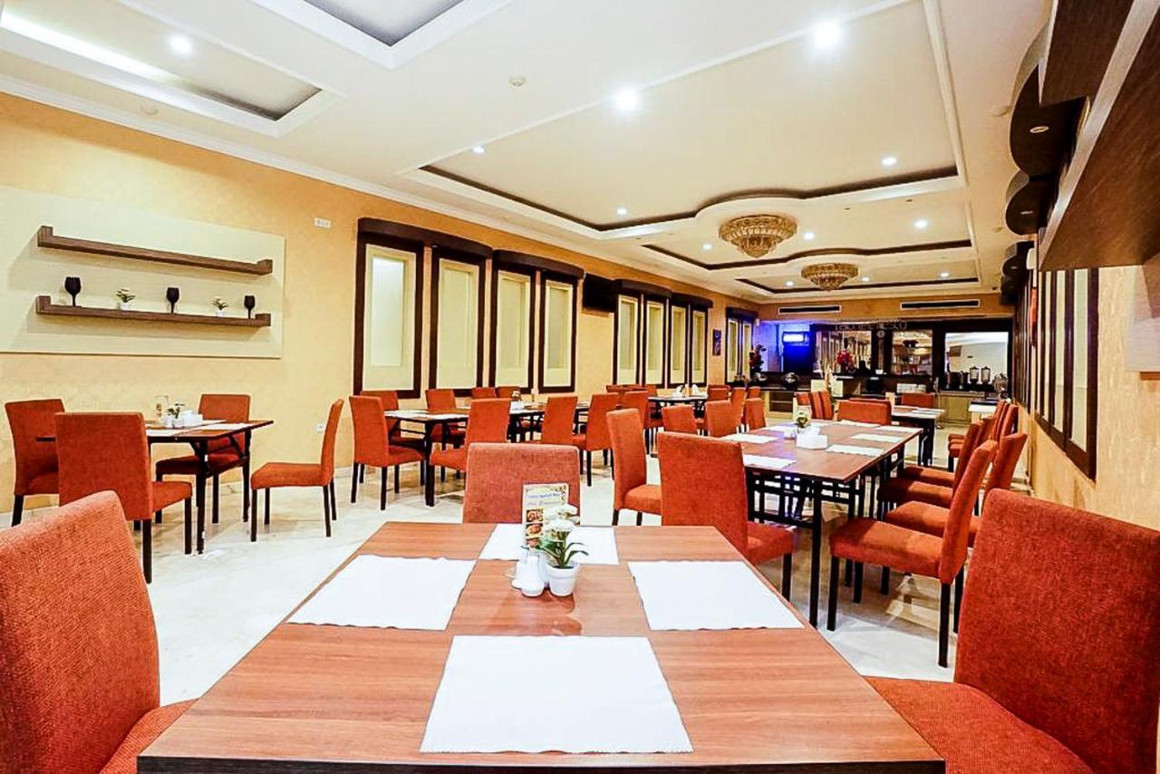 Oyo 289 Hotel Dalwa Syariah Pasuruan Kültér fotó
