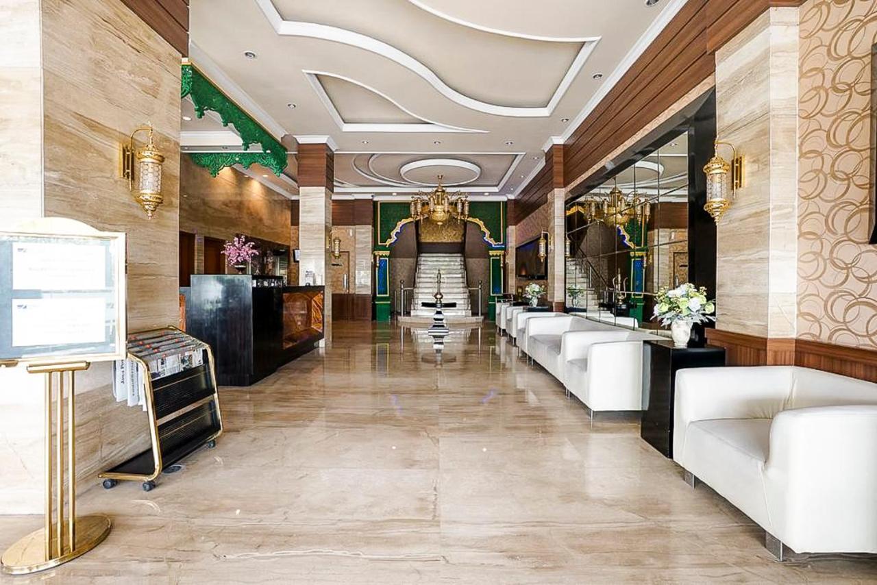 Oyo 289 Hotel Dalwa Syariah Pasuruan Kültér fotó